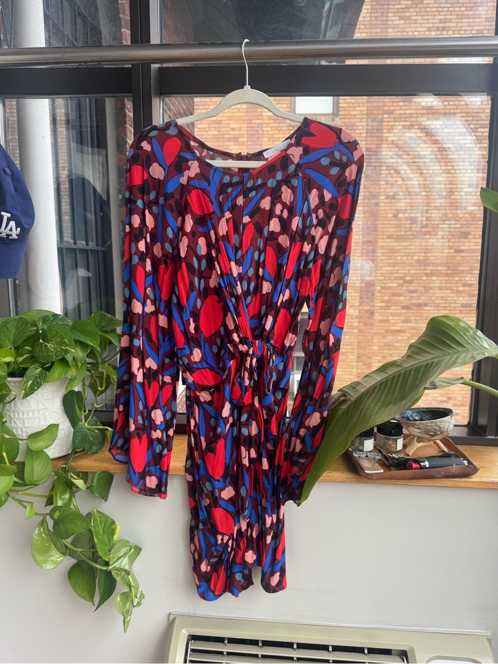 Karlie Abstract Heart-Print Twist-Front Dress in Red, Blue & Pink
